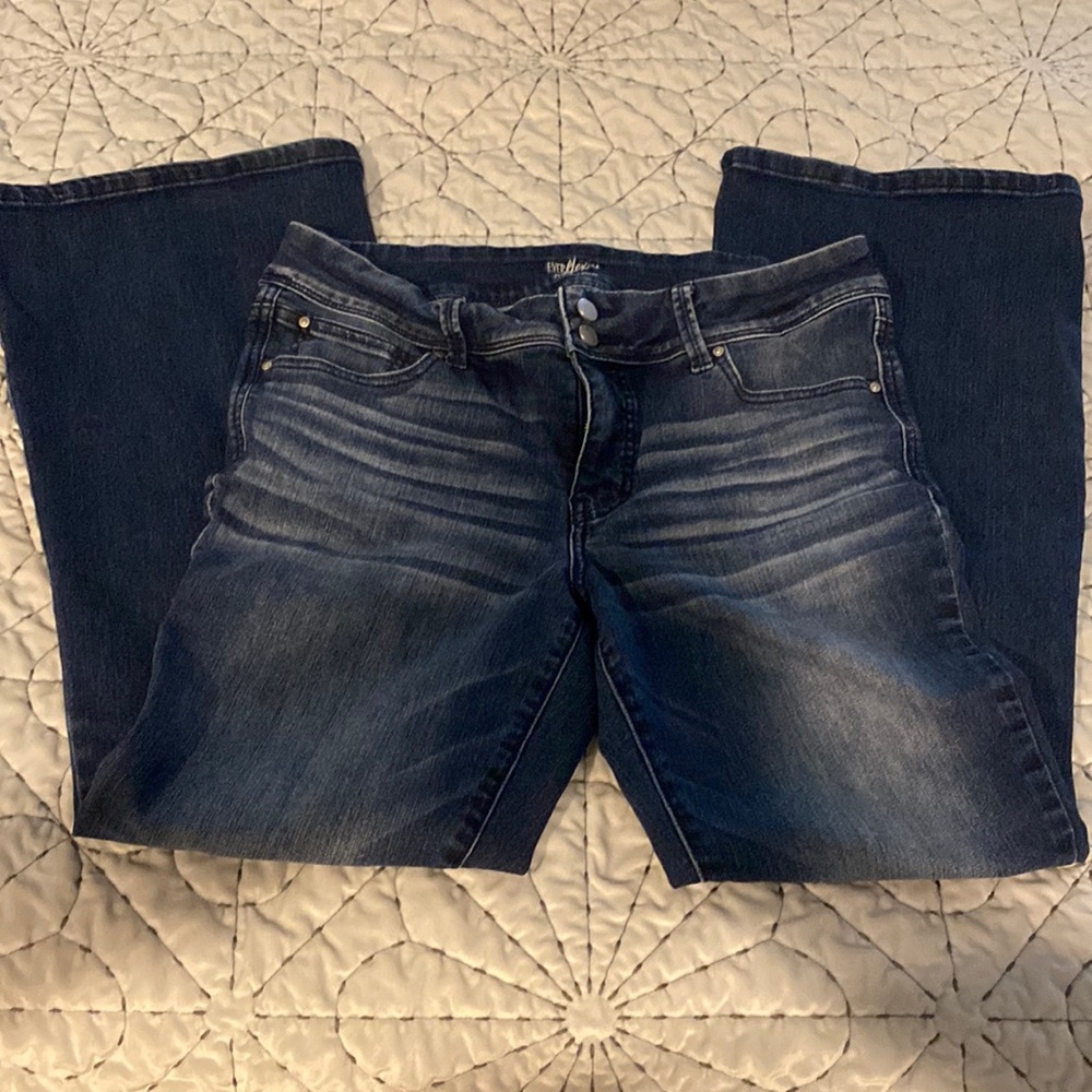 Ever flex mid-rise blue jeans size 12 short